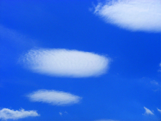 2009-08-jbwu-Linsenwolken u00fcber Odenwald