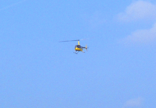 2009-09-ekak-Helikopter-Überflug