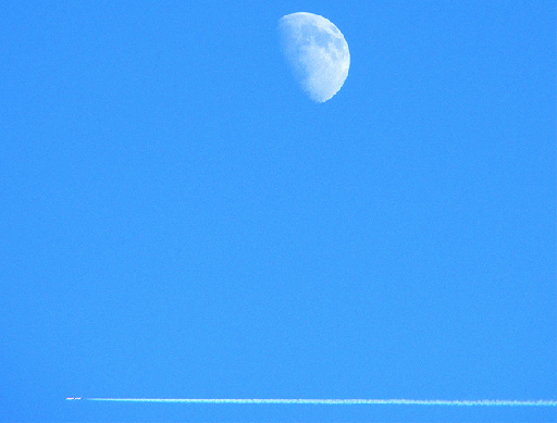 2009-12-co-Mond+Überflieger