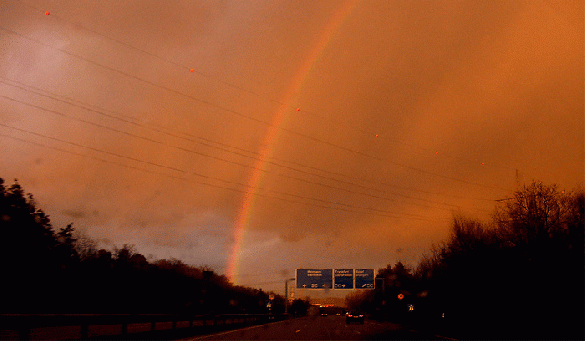 2010-04-bb-Regenbogen u00fcber BAB bei Viernheimer Dreieck