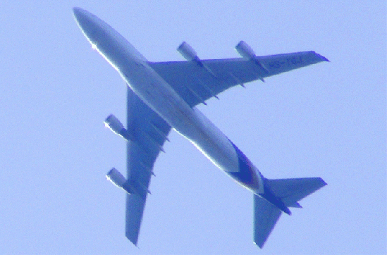 2010-04-bcnb-Überflieger