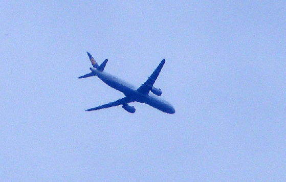 2010-04-cdl-LH-Überflieger