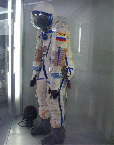 2010-05-kom-Kosmonautenanzug - TMS
