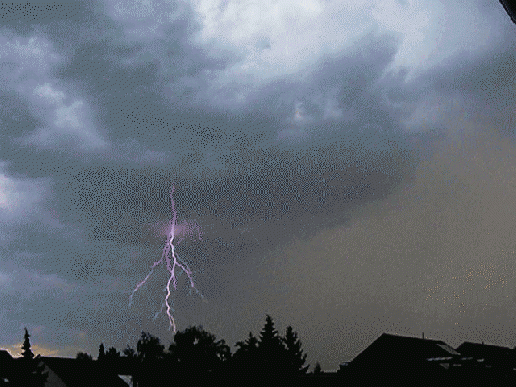 2010-07-ee-Gewitter u00fcber Mannheim