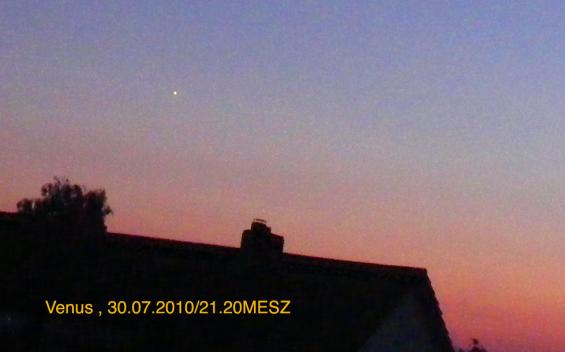 2010-07-je-Venus vor dem Trio mit Saturn und Mars