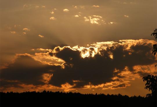 2010-09-az-Sonnenuntergang - Odenwald