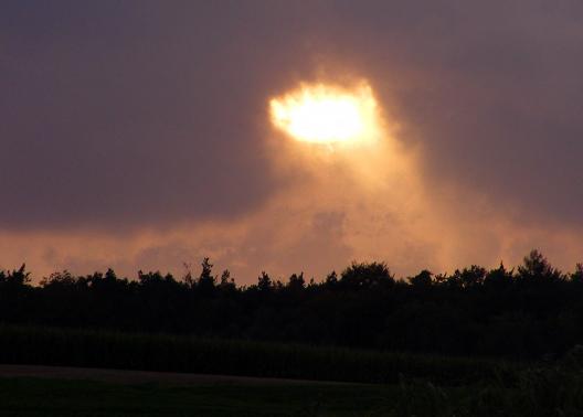 2010-09-ebad-Sonnenuntergangs-Wolkeneffekt - Odenwald