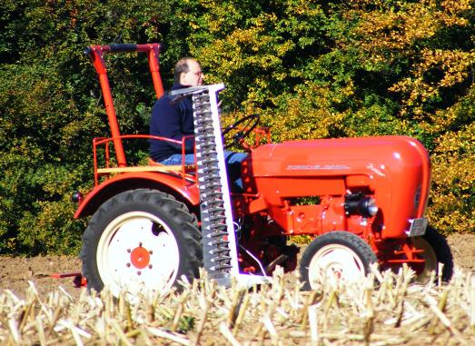 2010-10-cc-Porsche-Traktor - Odenwald