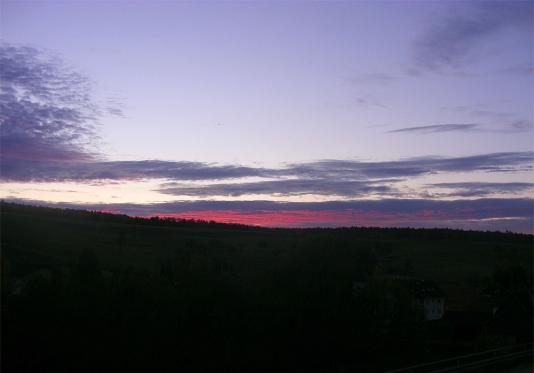 2010-10-hcc-Sonnenuntergang-Odenwald