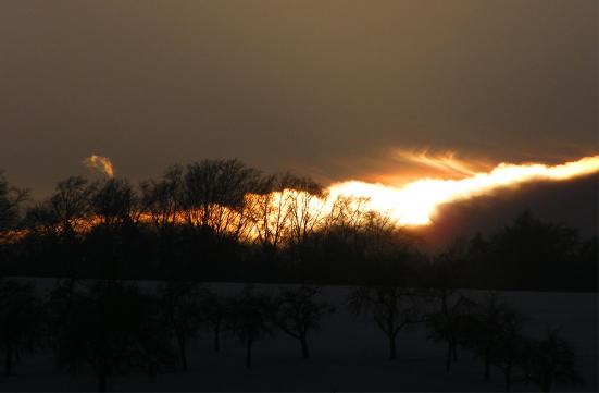 2010-12-dmqh-Irisierende Wolken