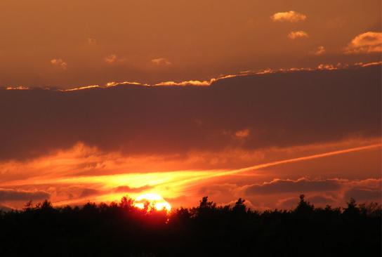 2011-04-exbd-Sonnenuntergang - Odenwald