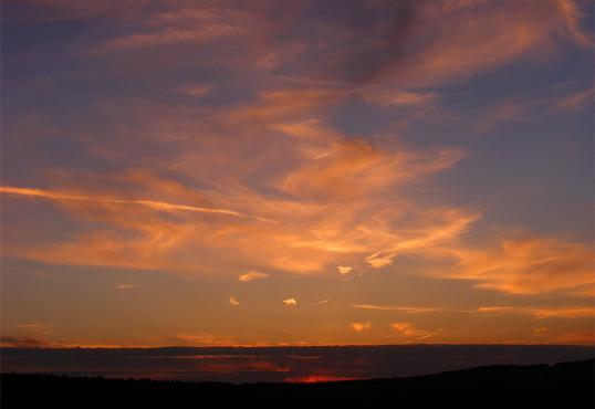 2011-05-cv-Sonnenuntergang - Odenwald