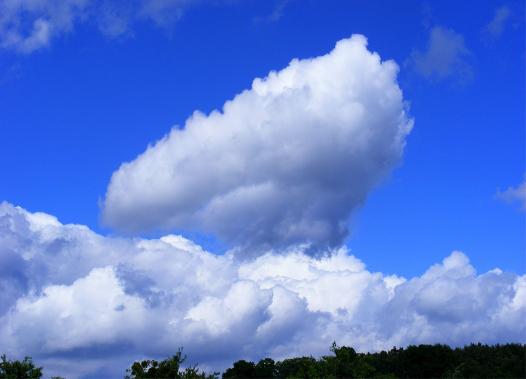2011-05-dmgc-Wolken u00fcber Odenwald