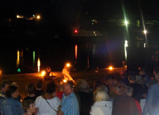 2011-07-ewc-Altstadtfest Wu00f6rth am Main - artArtistica-Feuer-Show