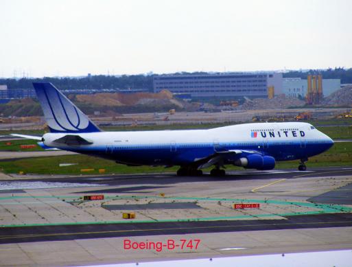 2011-08-bse-UNITED vor Start - Frankfurter Flughafen