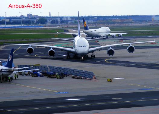 2011-08-bsjc-Lufthansa auf Vorfeld -Frankfurter Flughafen