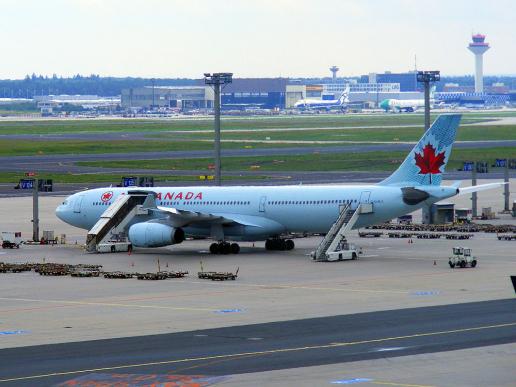 2011-08-bsm-AIR CANADA - Frankfurter Flughafen