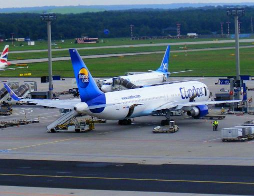 2011-08-bsn-Condor - Frankfurter Flughafen