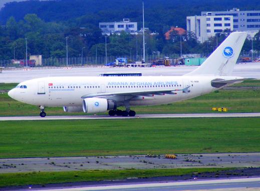 2011-08-btka-AFGHAN AIRLINES - Frankfurter Flughafen