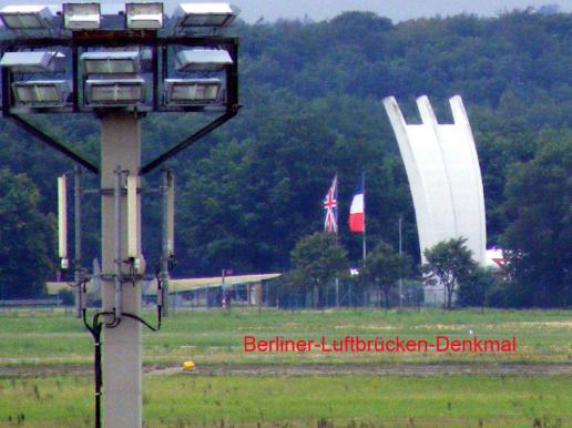 2011-08-btn-Frankfurter Flughafen