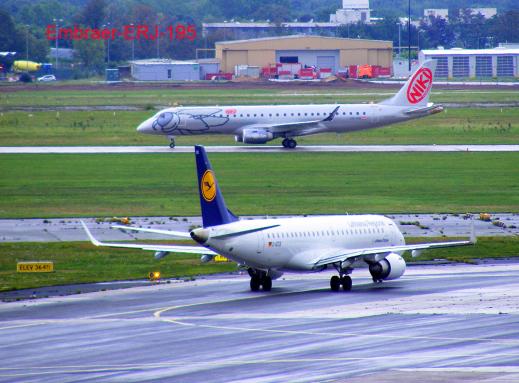 2011-08-busa-NIKI - Flughafen Frankfurt