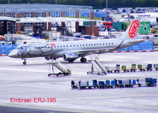 2011-08-busb-NIKI - Flughafen Frankfurt