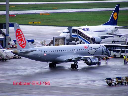 2011-08-busf-NIKI - Flughafen Frankfurt