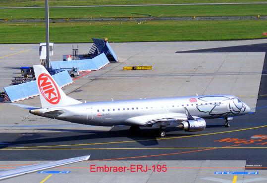 2011-08-cekc-NIKI auf Vorfeld - Frankfurter Flughafen