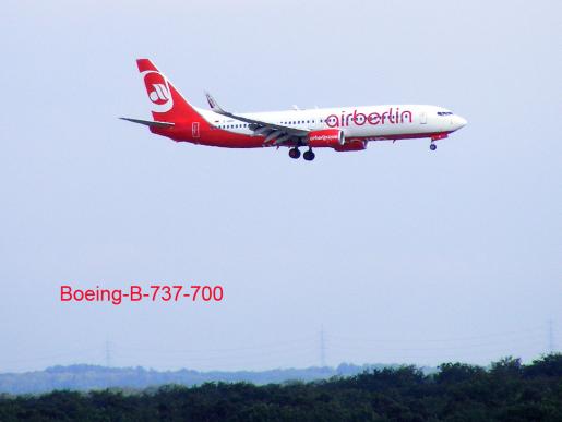 2011-08-ceq-airberlin im Anflug - Frankfurter Flughafen