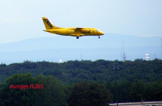 2011-08-cfa-ADAC im Anflug - Frankfurter Flughafen