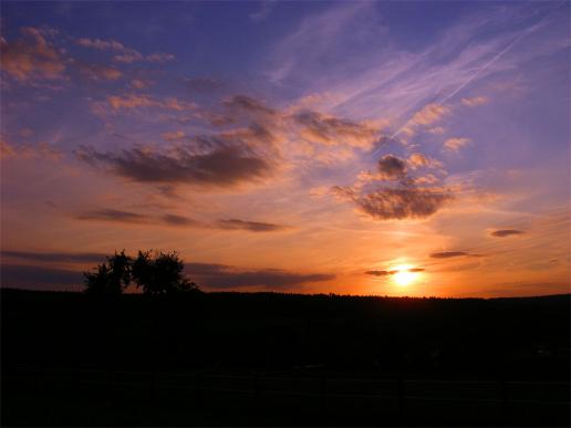 2011-08-cnh-Sonnenuntergang - Odenwald