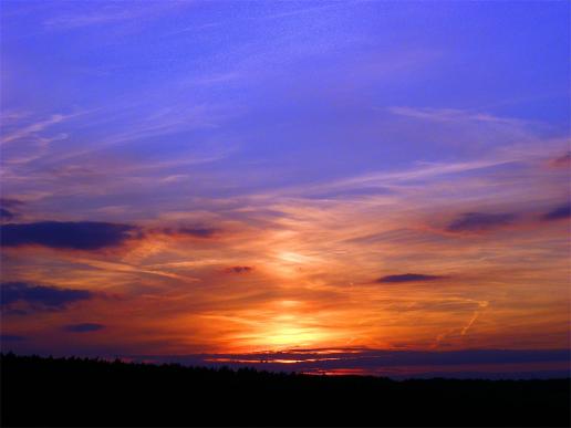 2011-08-cnhj-Sonnenuntergang - Odenwald