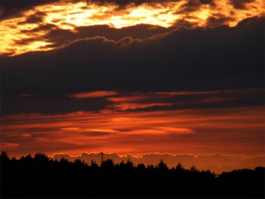 2011-08-ddec-Sonnenuntergang - Odenwald