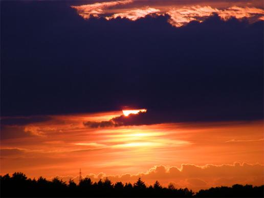 2011-08-ddee-Sonnenuntergang - Odenwald