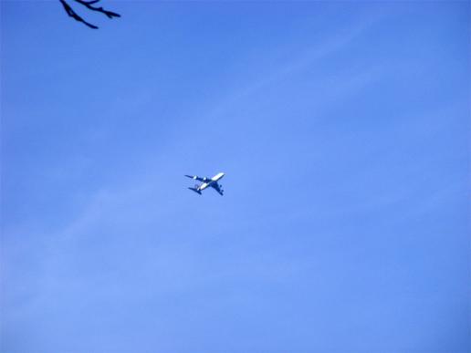 2011-11-cfa-Lufthansa-A-380-Überflieger