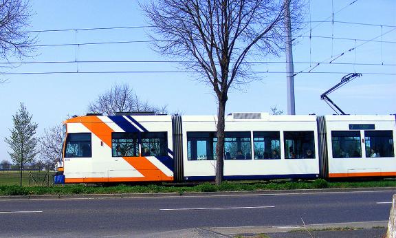 2012-04-aaf-Strau00dfenbahn