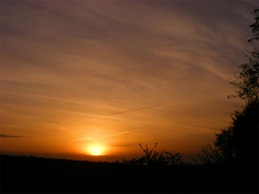 2012-04-fhb-Sonnenuntergang - Odenwald