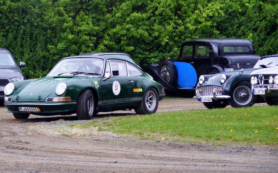 2012-05-bff-Porsche-911 - Classic-Tour-12