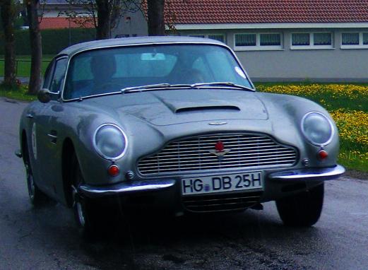 2012-05-bfx-Aston-Martin (007 im Odenwald) - Classic-Tour-12