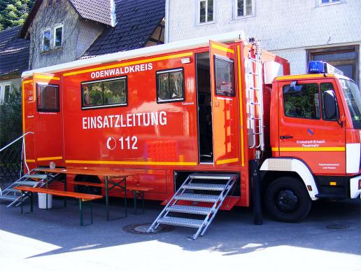 2012-05-edazf-Feuerwehr - Mercedes
