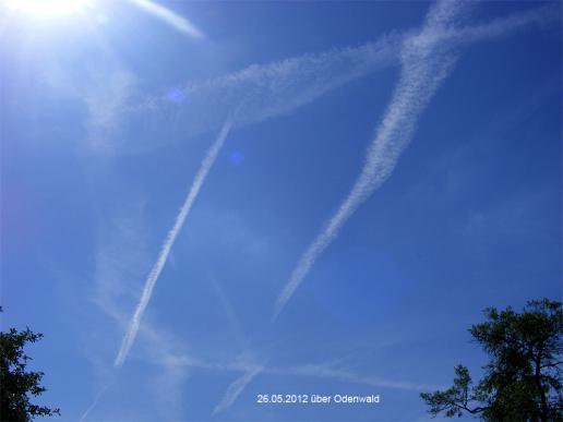 2012-05-gde-Chemtraileffekt u00fcber Odenwald