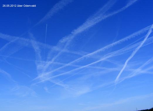 2012-05-gdi-Chemtraileffekt u00fcber Odenwald