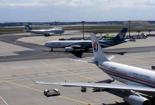 2012-05-ggkd-OMANAIR - Airbus-A-330