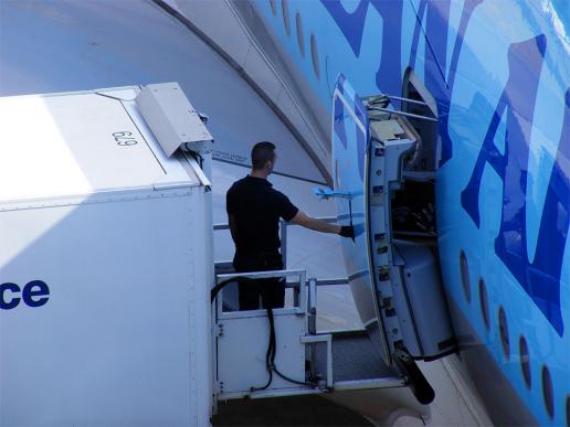 2012-05-ghuza-KOREAN AIR - Airbus-A-380