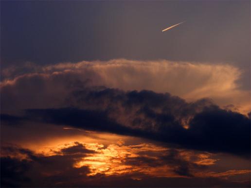 2012-07-ejk-Sonnenuntergang mit Nebelaufzug - Odenwald