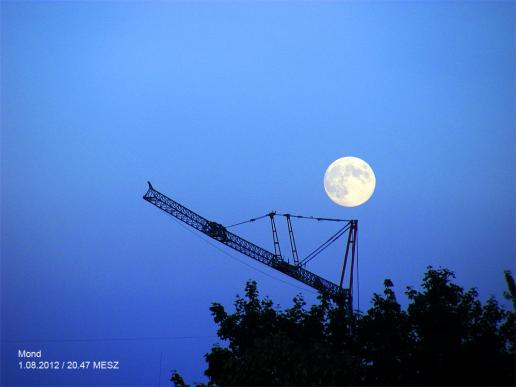 2012-08-a-Vollmond u00fcber Mannheim