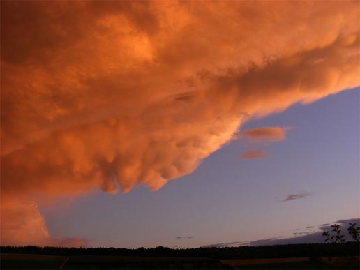 2012-08-bncf-Gewitter-Wolken