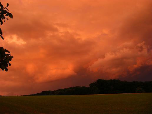 2012-08-bncg-Gewitter-Wolken