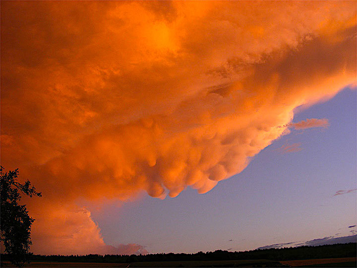 2012-08-bnch-wolken-1