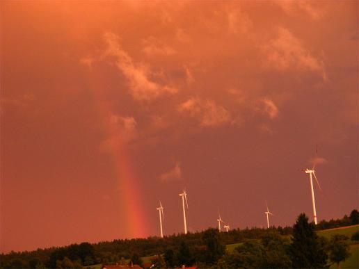 2012-08-bnd-Regenbogen u00fcber Hengmantel